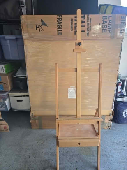 Photo of free Large easel (Blossom Hill & Almaden Expwy) #2