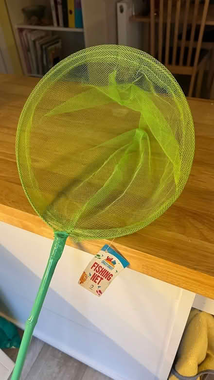 Photo of free Child's fishing net (Witney OX28 Deer Park) #2