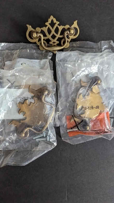 Photo of free Brass drawer handles (Raritan Township/Ringoes) #1