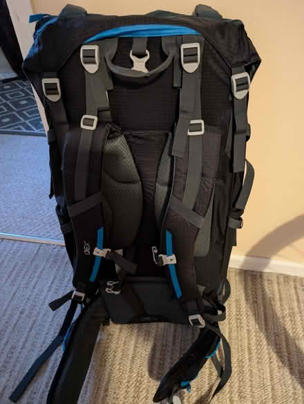 Photo of free OEX vallo 70:80 hiking backpack (snodland) #2