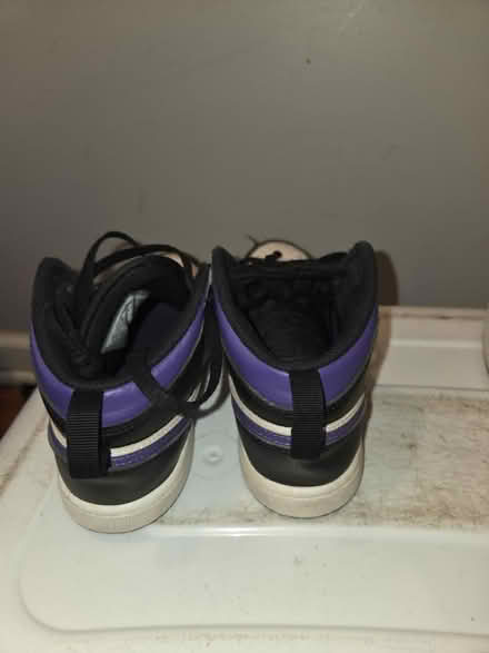 Photo of free Girl Nike (Flemington) #2