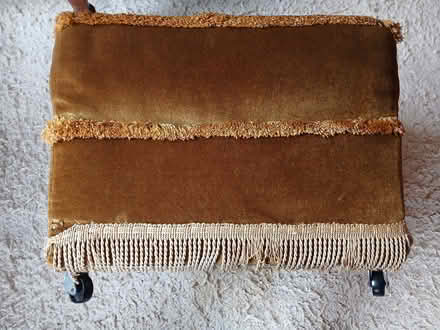 Photo of free Vintage footstool (Dunfermline KY12) #2