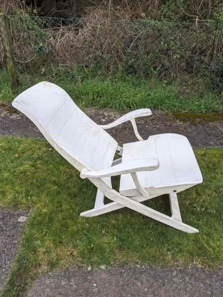 Photo of free 2x Resin Reclining Deck Chairs - suitable allotment? (IP3) #2