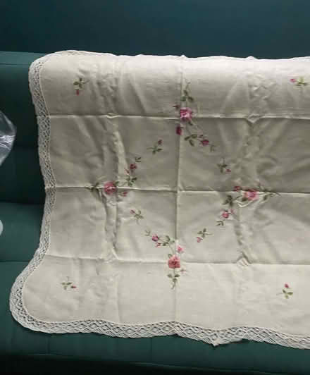 Photo of free Vintage embroidered linen and lace table cloths (Bakewell DE45) #4