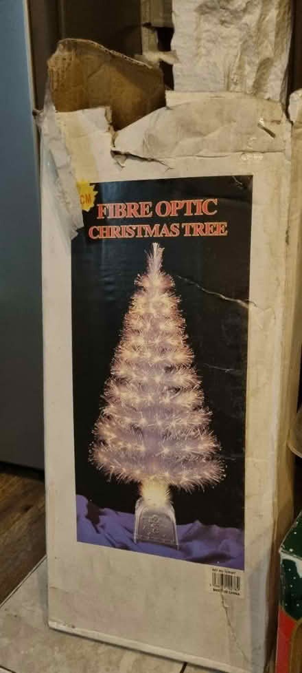 Photo of free 90cm Fibre-optic tree (S60 Catcliffe) #1