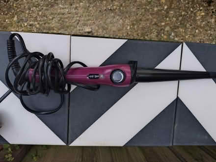 Photo of free Hair curl wand (CO15) #1
