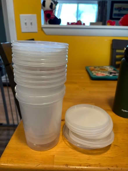 Photo of free Plastic deli containers (SW Denver (Alameda + Federal)) #1