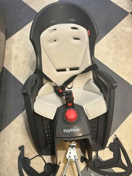 Photo of free Hamax plus child’s seat for adult bicycle (Brasted TN16) #3