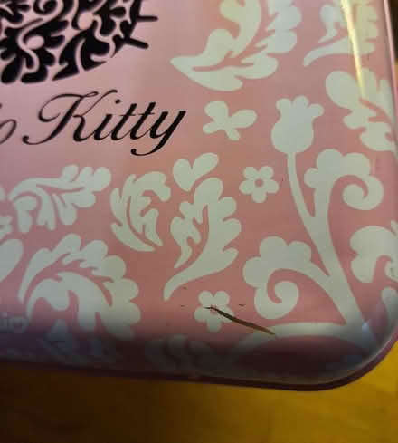 Photo of free Small Hello Kitty Tin (Box GL6) #3
