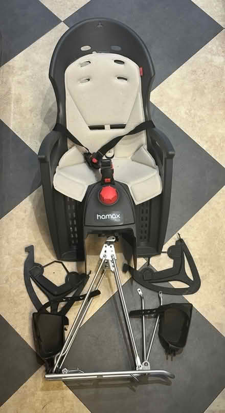 Photo of free Hamax plus child’s seat for adult bicycle (Brasted TN16) #4