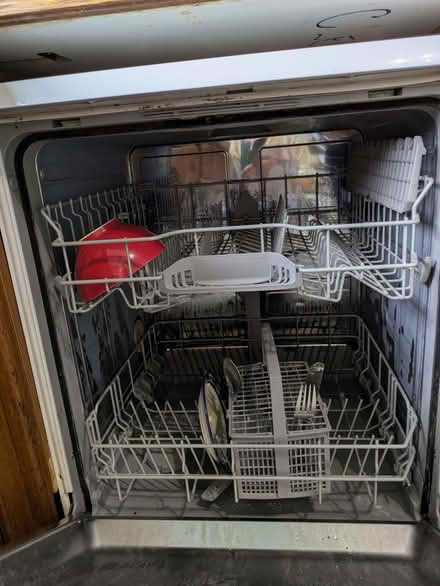 Photo of free Standalone Bosch dishwasher (Burnham SL1) #1