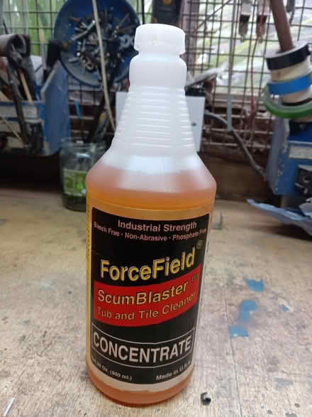 Photo of free Bath and tile cleaner (LU1 Luton parktown) #1