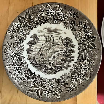 Photo of free One Ornate saucer (Brighton BN2) #1