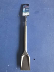 Photo of free chisel bit #1