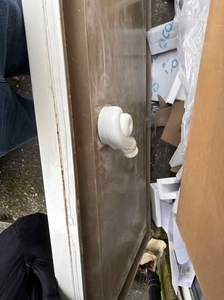 Photo of free 1.6 x .8 shower tray (Cheam SM2) #3