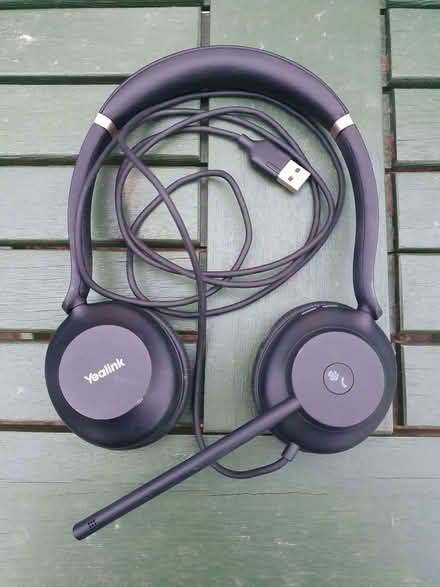 Photo of free Microphone Headset (offer 9) (Booker HP12) #1