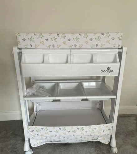 Photo of free Changing Unit (RG22 4FQ) #1