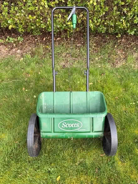 Photo of free seed spreader (Thames Ditton KT7) #1