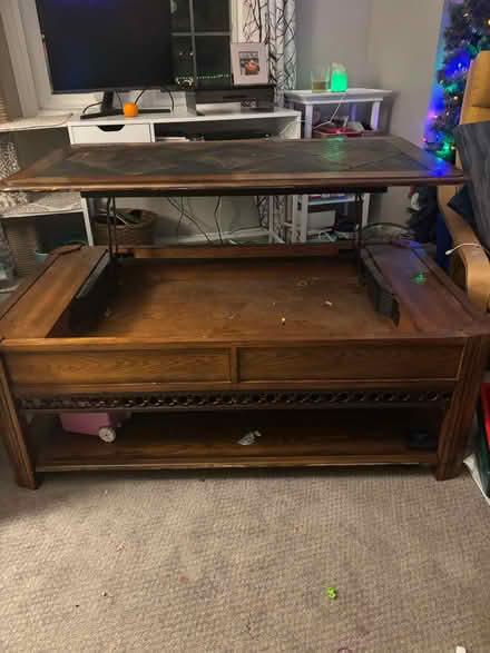 Photo of free coffee table/desk (Waterdown) #2