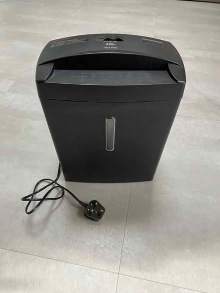 Photo of free Paper shredder (Heaton Chapel SK4) #1