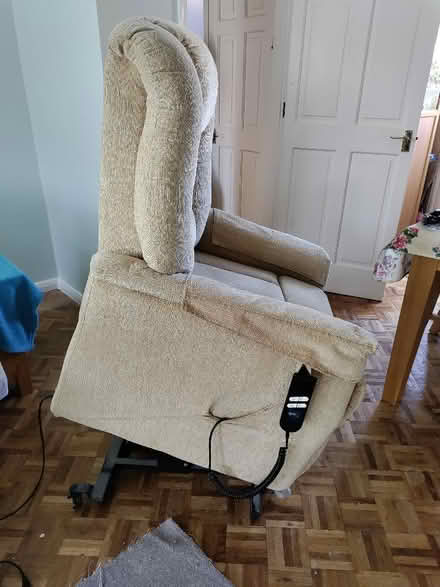 Photo of free Riser recliner dual motor (Bray SL6) #2