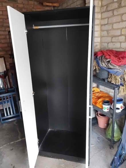 Photo of free Wardrobe, with hanging rail (Brandon DH7) #1