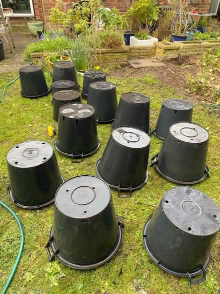Photo of free Multiple black plastic pots (Chalfont St Peter SL9) #3