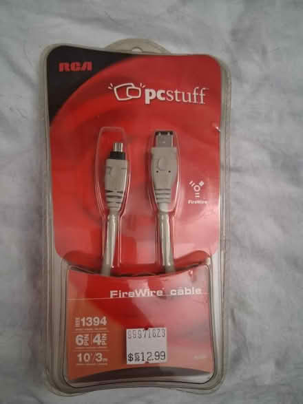 Photo of free pc stuff FireWire cable (West Harlem) #1