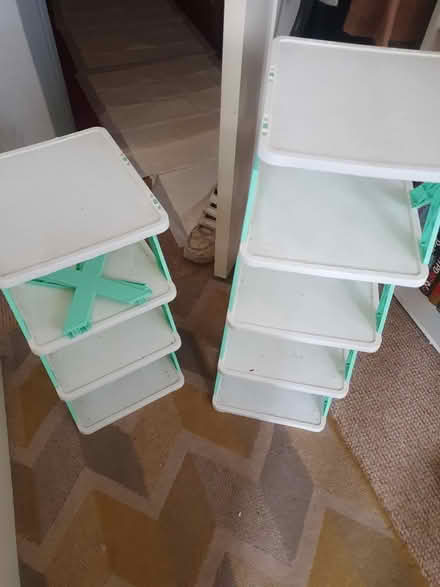 Photo of free corner 6 to 9 vertical shoe rack (CT18) #1