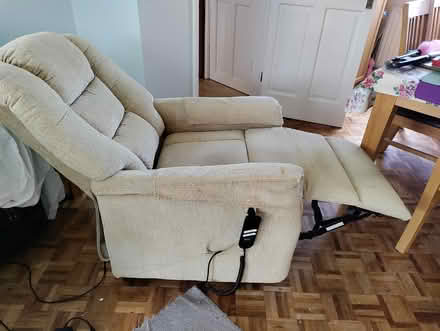 Photo of free Riser recliner dual motor (Bray SL6) #3