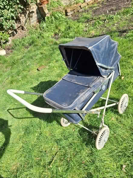 Photo of free Vintage dolls pram (Camberwell- SE5) #2