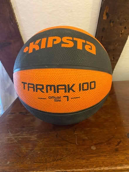 Photo of free Basketball (OX4 Littlemore) #1