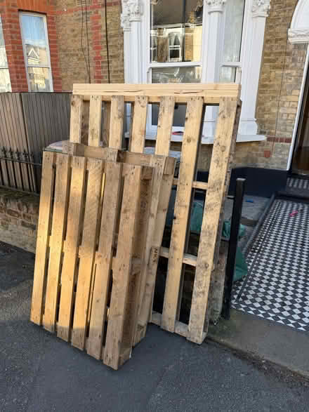 Photo of free A couple of wooden pallets (E7 0lj) #3
