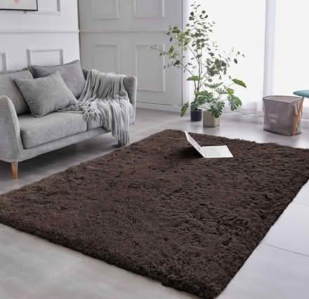 Photo of free Dark Brown Shaggy Rug (Henwick RG19) #3
