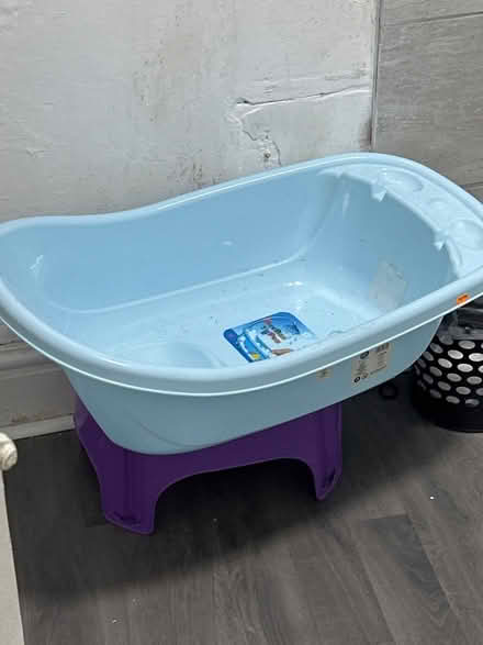 Photo of free Baby bath tub (Levenshulme M19) #1