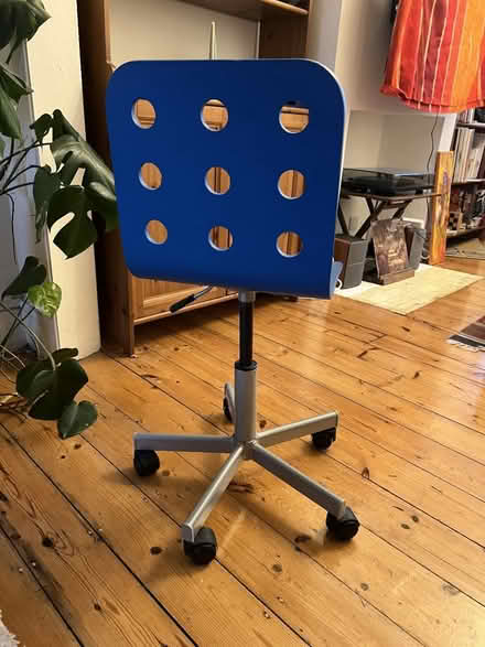 Photo of free Child's adjustable height chair (E10 5BS) #2