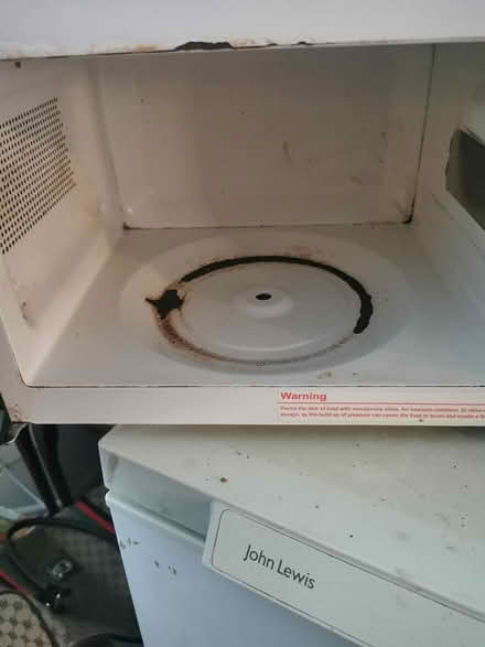 Photo of free Microwave (Parkstone BH14) #2
