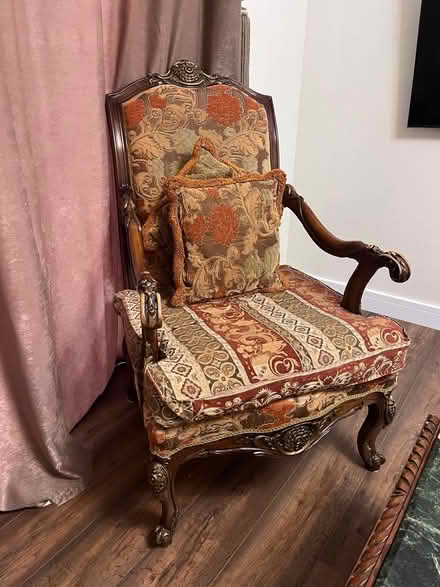 Photo of free Sofas and armchairs (BN3 5) #3