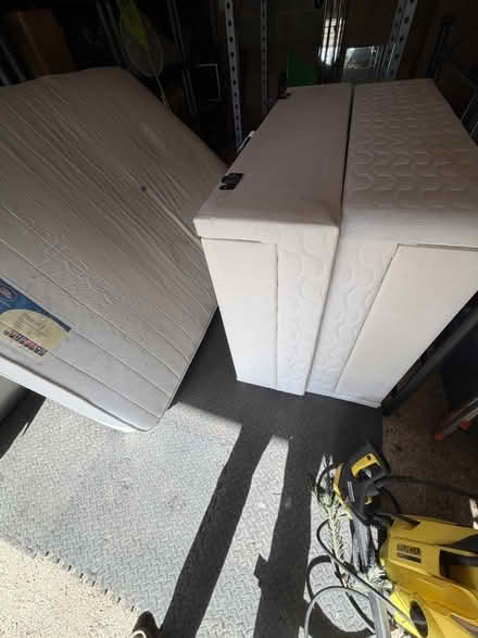 Photo of free 4 drawer double divan (MK44- Great Barford) #2