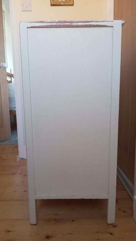 Photo of free Sideboard for restoration / upcycling (Kingswood BS15) #4