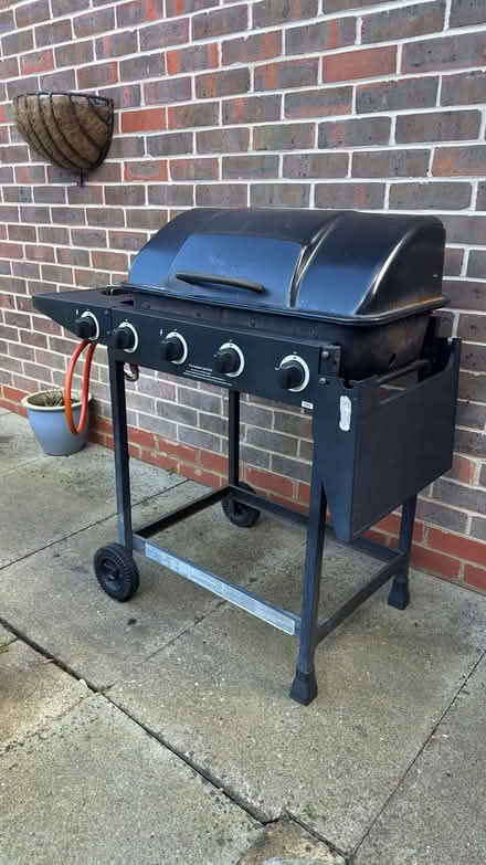 Photo of free gas BBQ / charcoal (Horsham RH12) #2