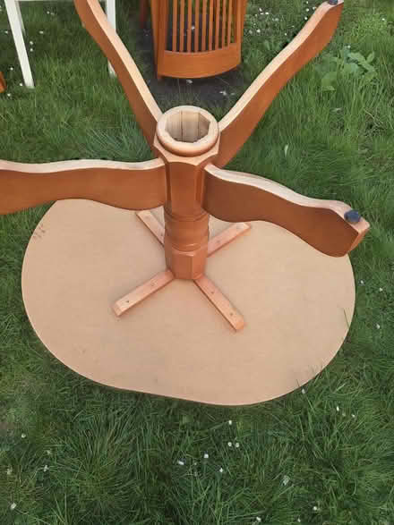 Photo of free Dining Table (Evesham Charlton WR11) #4