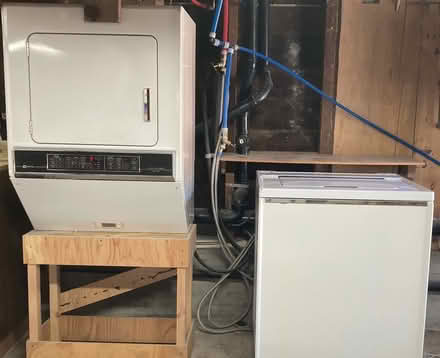 Photo of free Maytag gas dryer/electric washer (West Petaluma) #1