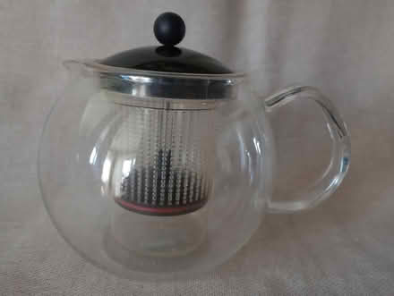 Photo of free Bodum teapot / infuser (Kingsway) #1