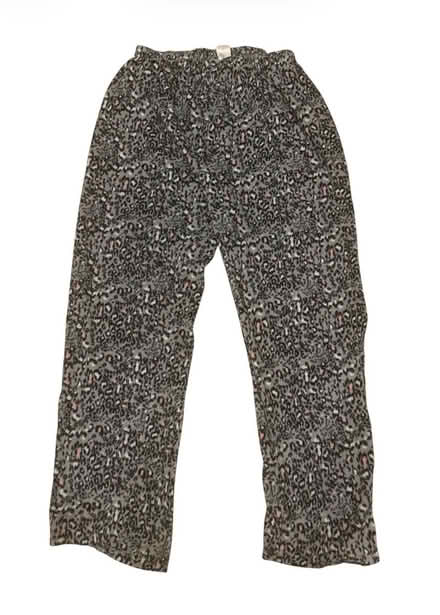 Photo of free Mayfair Woman’s Pants (Brooklyn Storage) #1