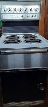 Photo of free Tricity Freestanding Electric Double Oven (Top Amersham HP6) #1