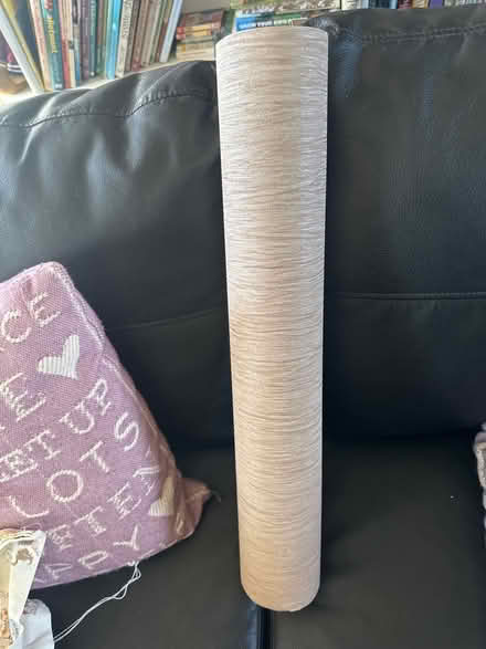 Photo of free One roll of wallpaper (Warton LA5) #1
