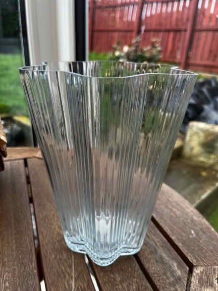 Photo of free Glass vase (TS14) #1