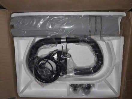 Photo of free Exercise machine (Smiths Estate OX28) #2