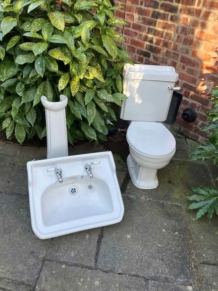Photo of free Cloakroom suite (Hale) #1